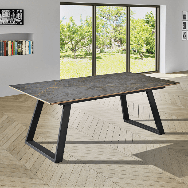 Table Salto