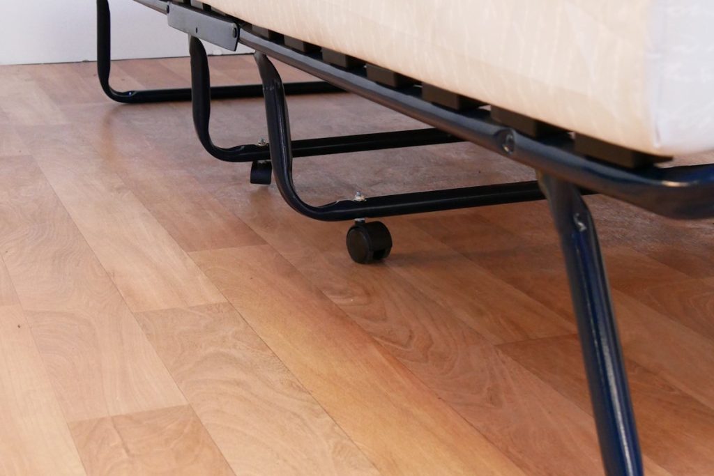 lit-pliant-roulettes